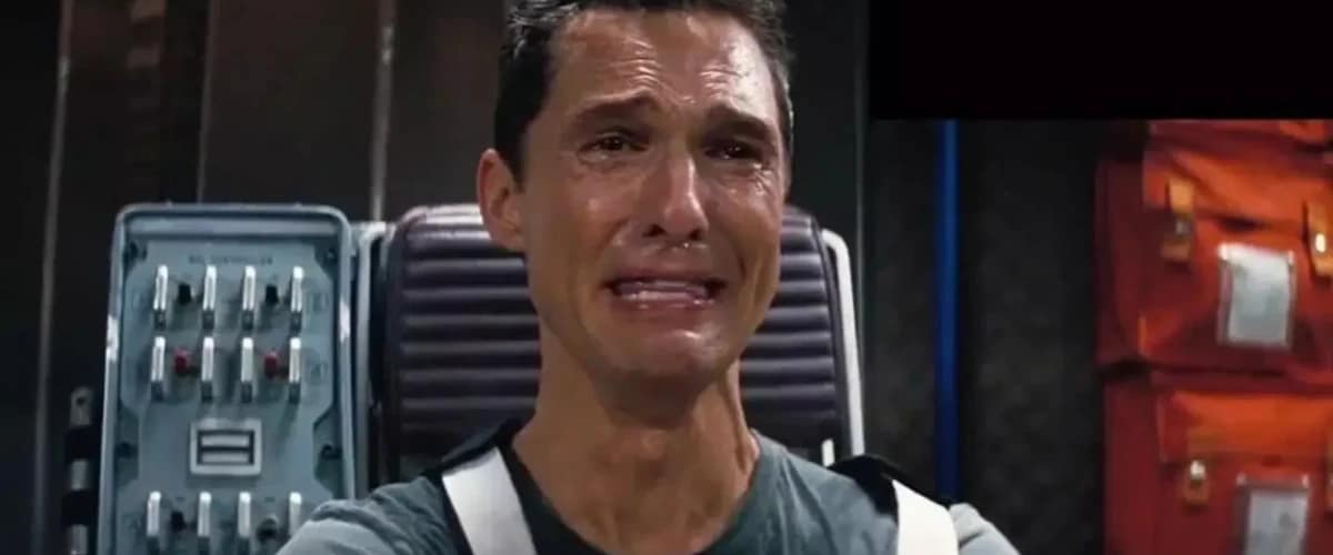Cena de Interestelar mostrando o impacto emocional da dilatação temporal