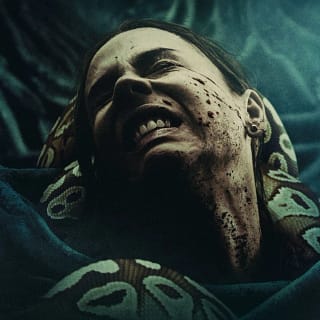 Cena de Presos na Floresta