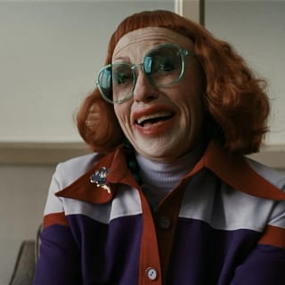 Amy Madigan / tia Gladys